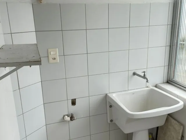 Imagem 8: Apartamento para Venda em Pelotas, São Gonçalo, 2 dormitórios, 1 banheiro, 1 vaga
