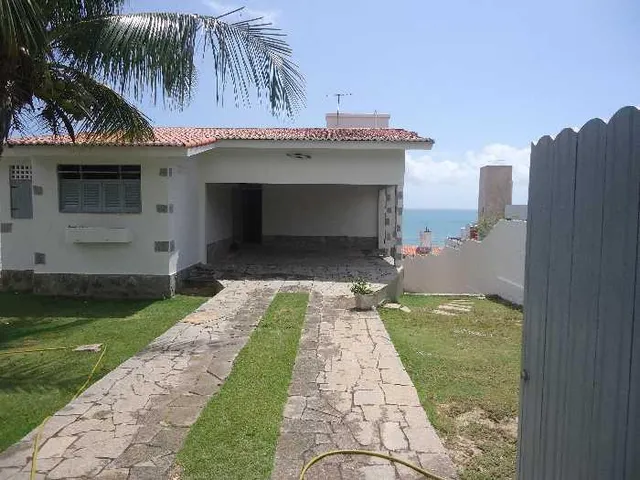Imagem 2: CASA AMPLA COM VISTA PARA O MAR