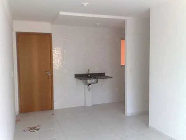 Imagem 4: APTº - EM LAGOA NOVA 2/4 P/ LOCAÇÃO