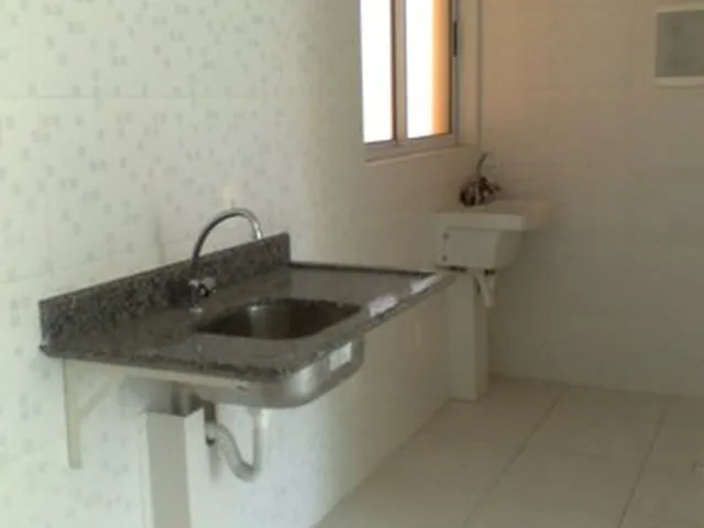 Imagem 5: APTº - EM LAGOA NOVA 2/4 P/ LOCAÇÃO