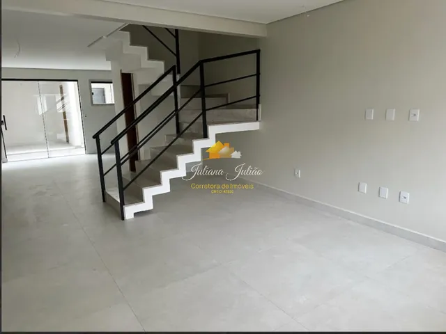 Imagem 2: CASA DUPLEX COM 3 QUARTOS SENDO 1 SUÍTE A VENDA NO BAIRRO JARDIM VITÓRIA EM MACAÉ RJ