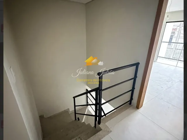 Imagem 3: CASA DUPLEX COM 3 QUARTOS SENDO 1 SUÍTE A VENDA NO BAIRRO JARDIM VITÓRIA EM MACAÉ RJ