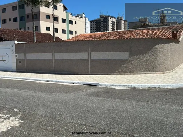 Imagem 9: Casas no Litoral para Venda em Praia Grande no Bairro Vila Caiçara