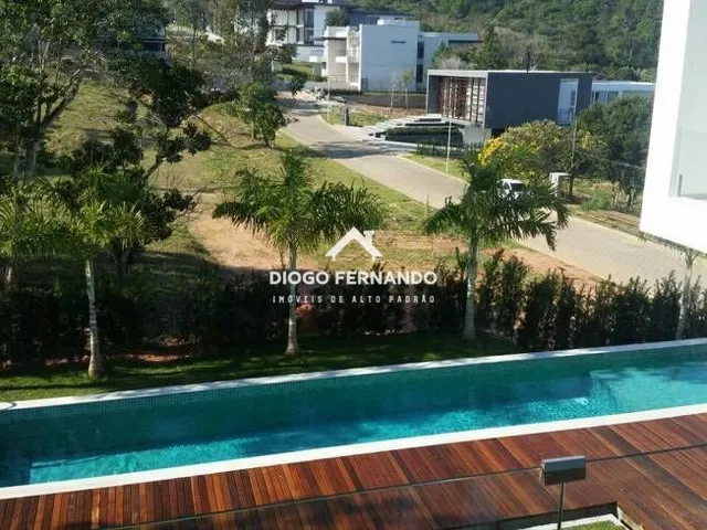 Imagem 3: Linda Casa Pronta para Morar em Condomínio fechado no bairro Cacupé