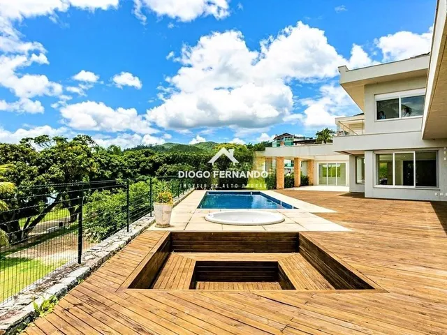 Imagem 6: Casa Alto Padrão Frente Mar em Condomínio no Cacupé
