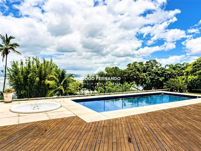 Imagem 8: Casa Alto Padrão Frente Mar em Condomínio no Cacupé