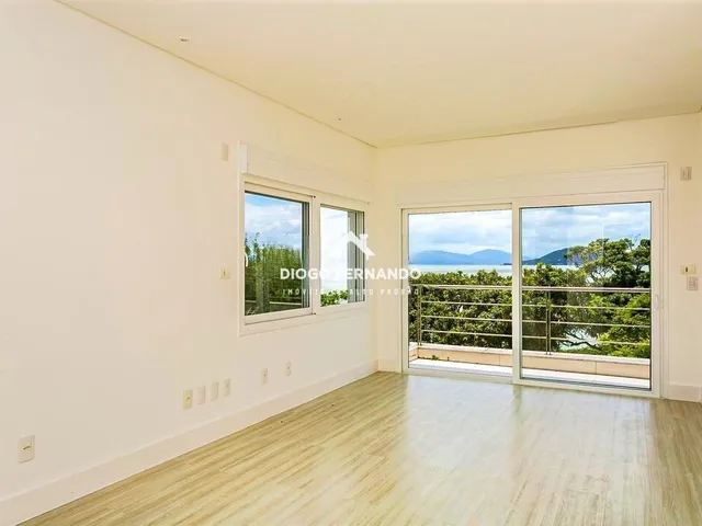 Imagem 5: Casa Alto Padrão Frente Mar em Condomínio no Cacupé