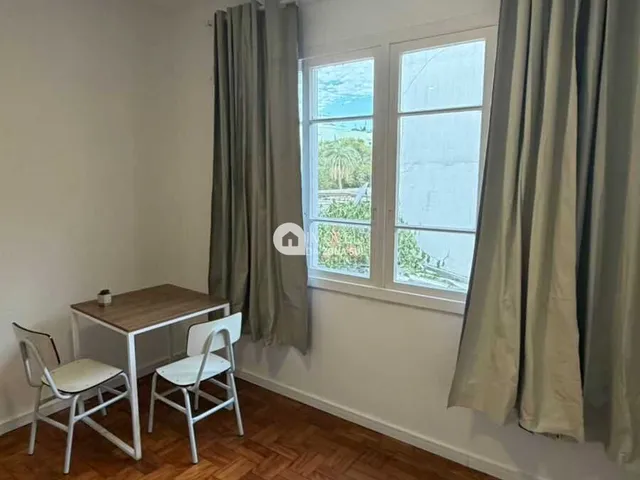 Imagem: Apartamento à venda no bairro Cidade Baixa