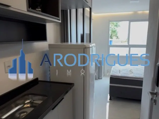 Imagem 3: Apartamento à Venda em Salvador-BA, Amaralina - 1 Quarto, 1 Sala, 1 Banheiro, 1 Vaga