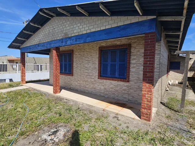 Imagem 3: Casa de Alvenaria em Cidreira - Ideal para moradia ou veraneio, próximo a supermercado e