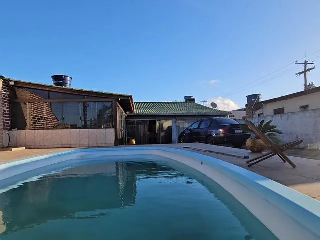 Imagem: Casa com Piscina e Churrasqueira em Quintão