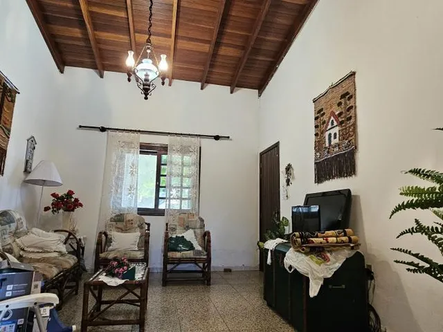 Imagem 2: Casa Sobrado à venda em Cidreira - Centro, próximo da praia e supermercado