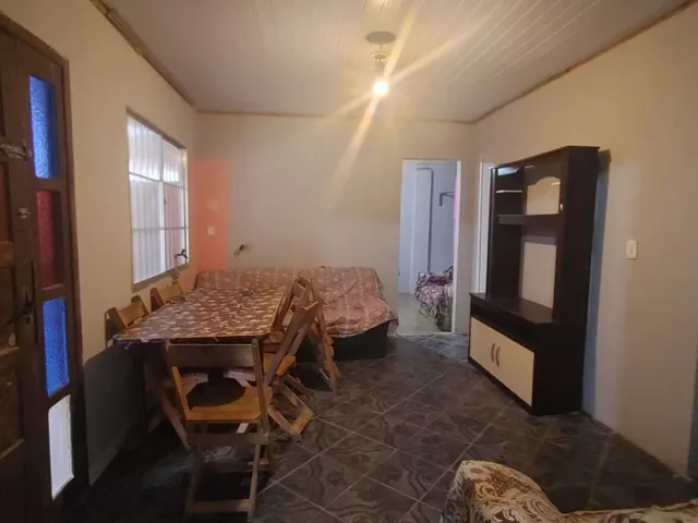 Imagem 8: Casa de Alvenaria com 6 Dormitorio(s) localizado(a) no bairro Parque dos Pinus em