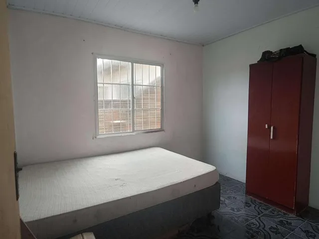Imagem 10: Casa de Alvenaria com 6 Dormitorio(s) localizado(a) no bairro Parque dos Pinus em