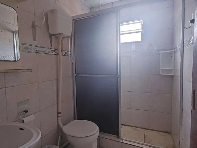 Imagem 13: Casa de Alvenaria com 6 Dormitorio(s) localizado(a) no bairro Parque dos Pinus em