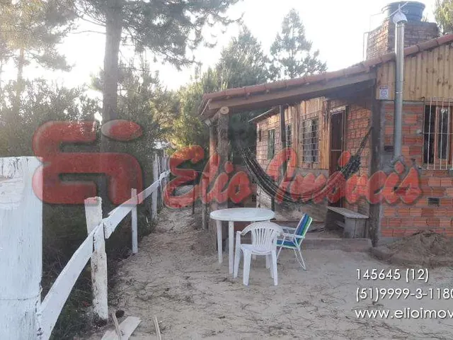 Imagem: Casa Mista com 2 Dormitorio(s) localizado(a)