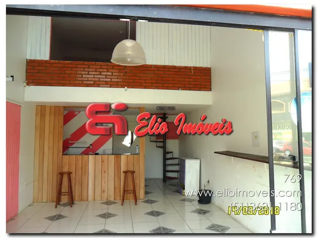 Imagem 2: Loja com 2 Dormitorio(s) localizado(a) no bairro em frente a Cidrelar e a Lebes em