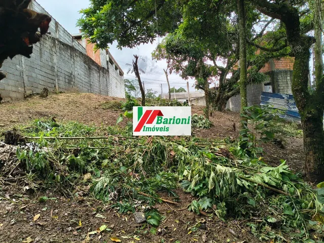 Imagem: Terreno à venda no bairro Jardim das Colinas