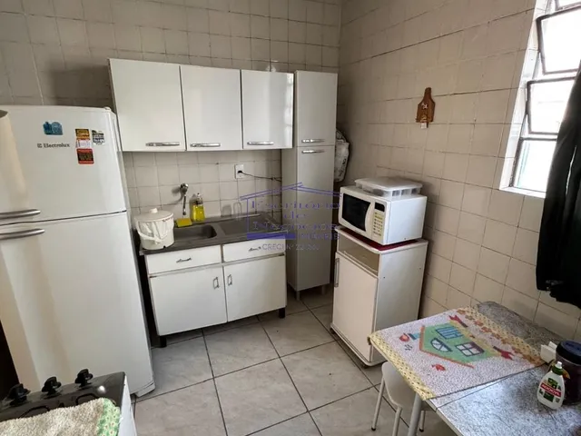 Imagem 2: Apartamento à venda em Porto Alegre - Bairro Camaquã: 2 quartos, 1 banheiro, 1 vaga de
