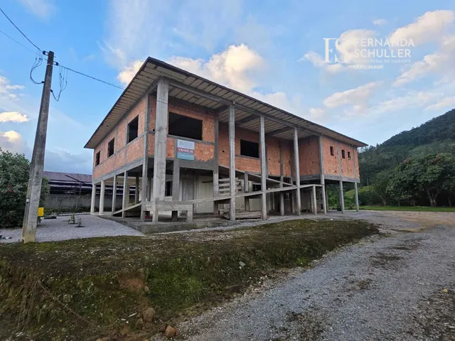 Imagem: Casa à venda no bairro SANTA BARBARA