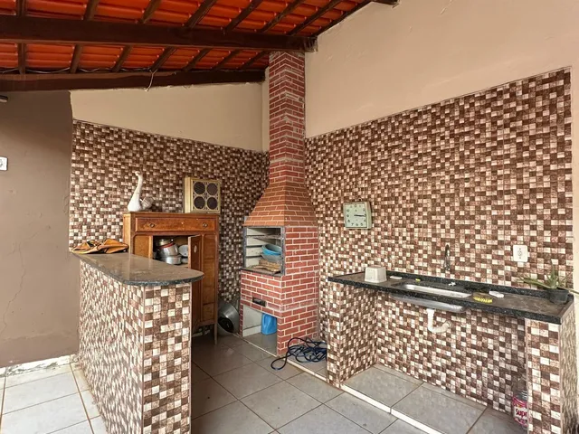 Imagem 8: Casa à venda no bairro Lagoa Grande - Patos de Minas/MG
