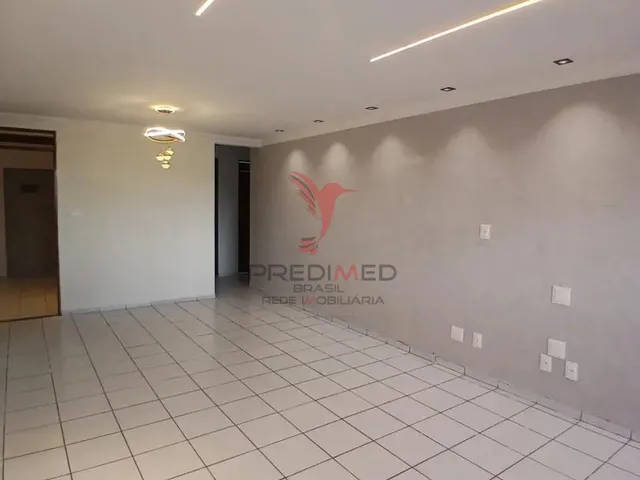 Imagem 9: Apartamento com 3 dormitórios + dependência, medindo 117 metros no bairro de