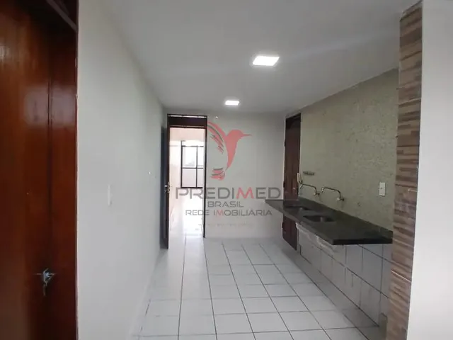 Imagem 10: Apartamento com 3 dormitórios + dependência, medindo 117 metros no bairro de