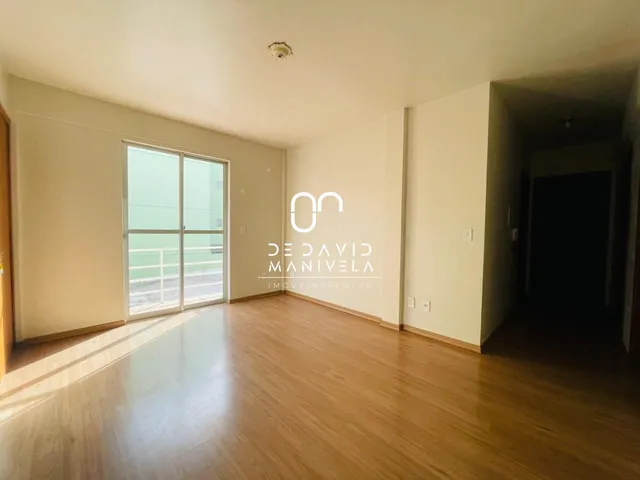 Imagem 2: Apartamento central a venda, 2 dormitórios, sacada