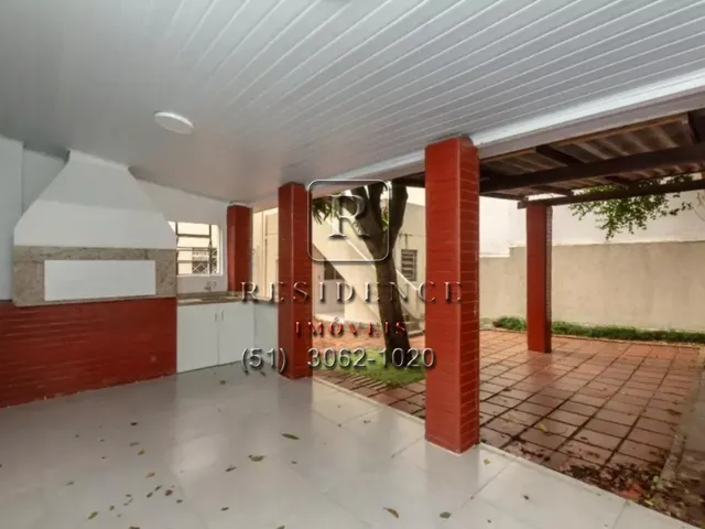 Imagem 9: Casa comercial de alto padrão, 6 quartos, 3 banheiros, 240m² - Porto Alegre-RS, bairro
