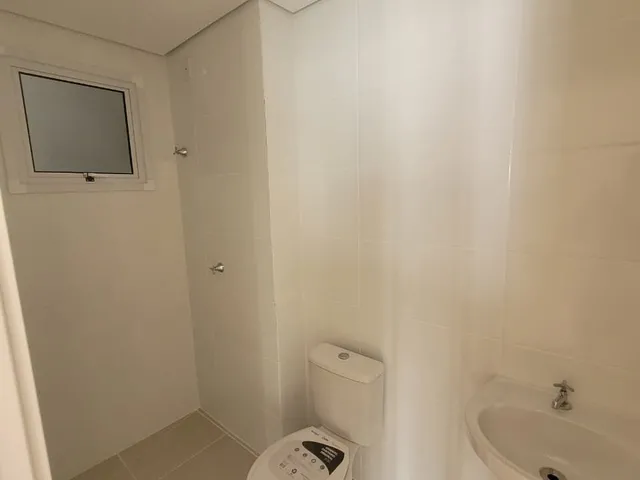 Imagem 3: Apto para locação em Camobi de 02 dormitórios Garagem no ed Vila di Siena!?