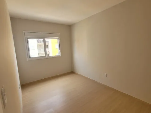 Imagem 7: Apto para locação em Camobi de 02 dormitórios Garagem no ed Vila di Siena!?