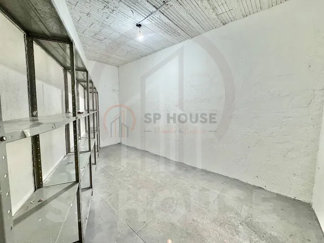 Imagem 8: Loja para Alugar em Santo Amaro: Vão Livre, 180M²