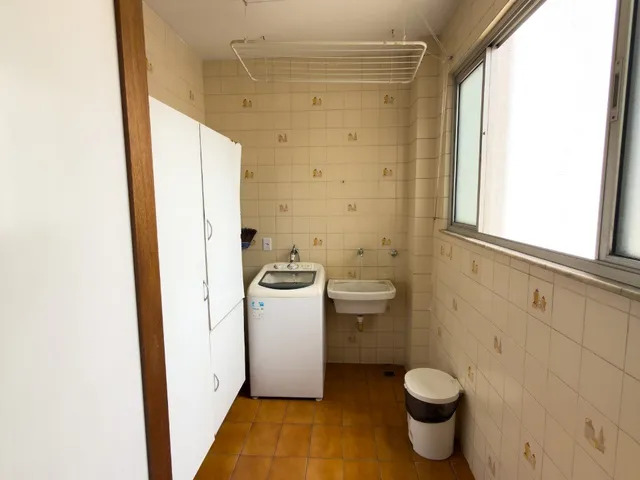 Imagem 9: Apartamento amplo de 220m² com 4 quartos e lazer completo no Edifício Palm Springs