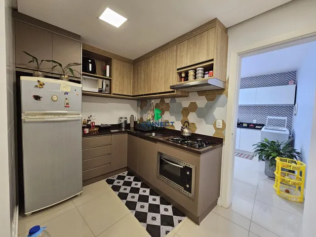 Imagem 3: Apartamento Mobiliado com Churrasqueira no Centro de Farroupilha - Venda
