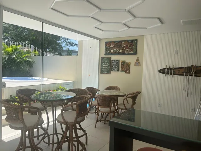 Imagem 2: Encante-se com esta linda casa no bom abrigo - localização privilegiada