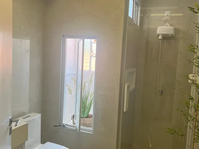 Imagem 9: Encante-se com esta linda casa no bom abrigo - localização privilegiada