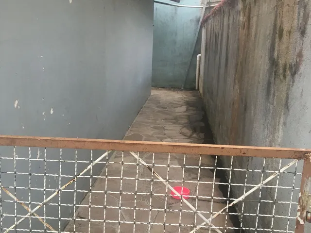 Imagem 5: Casa Padrão com Terreno no Guabirotuba