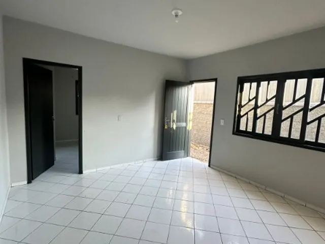 Imagem 9: CASA RESIDENCIAL em JOINVILLE - SC, JARDIM IRIRIÚ