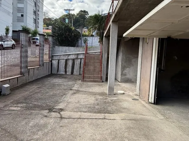 Imagem 2: CASA - CARLOS BARBOSA