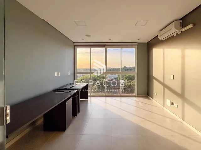 Imagem 9: Sala Comercial no centro com móveis para escritório
