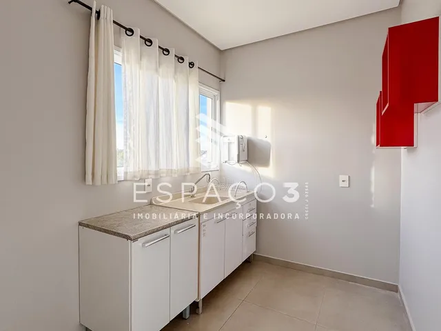 Imagem 14: Sala Comercial no centro com móveis para escritório