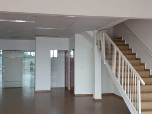 Imagem 3: SALA COMERCIAL AV TUPI PRÓXIMO AO POSTO 6 RODAS