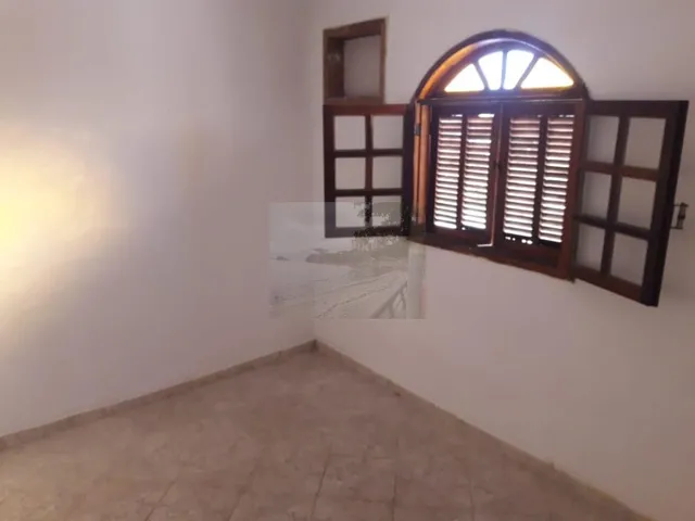 Imagem 6: Villa de 8 Apartamentos. Varanda, Área de serviço, 50m² de Áreae1...