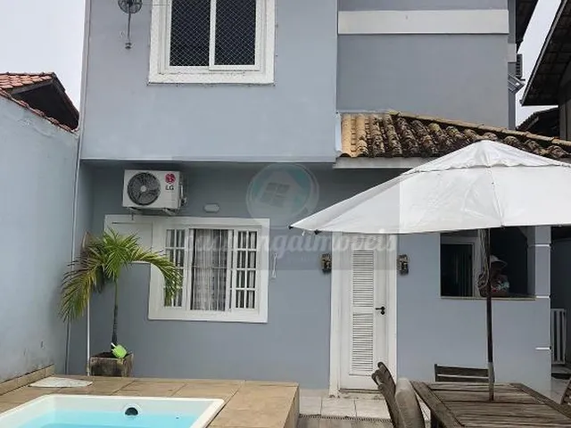 Imagem: A casa em condomínio possui 4 Dormitórios, 1 Suíte, 3