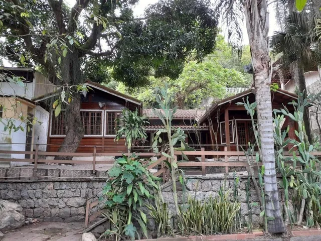 Imagem 2: Residencial/comercial com galpão