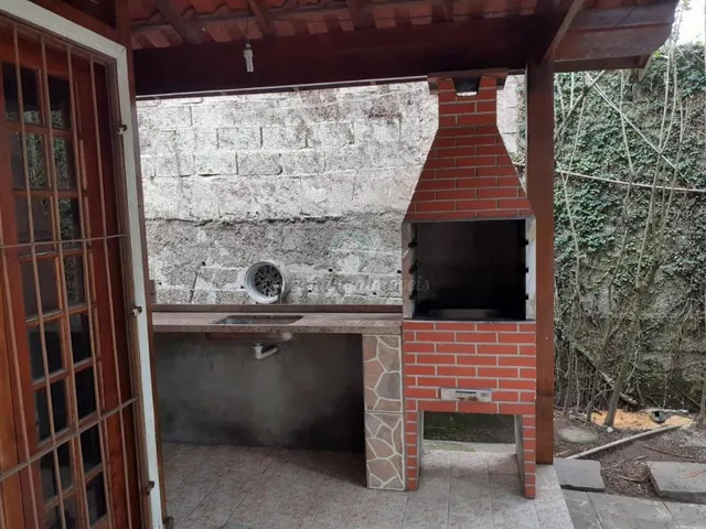 Imagem 14: Residencial/comercial com galpão