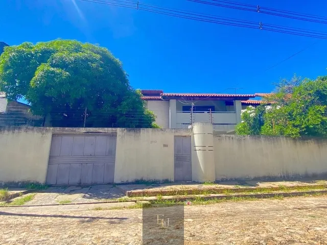 Imagem: Casa à venda no bairro Ininga - Teresina/PI