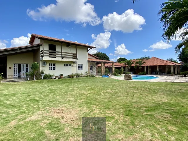 Imagem: Casa à venda no bairro Reis Veloso - Parnaíba/PI