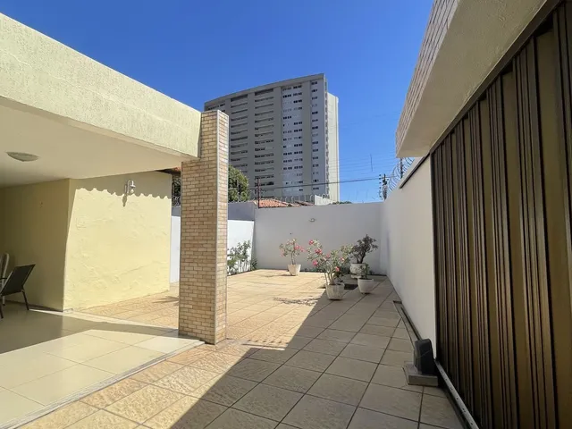 Imagem: Casa comercial á venda no jóquei