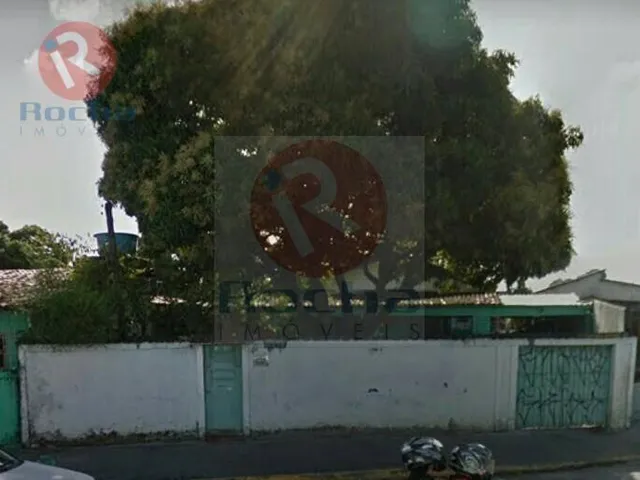 Imagem: Vende casa com quintal em Agua Fria